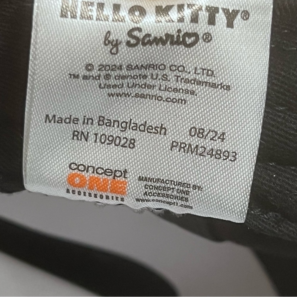 Hello Kitty Adjustable Baseball Cap - Picture 9 of 10